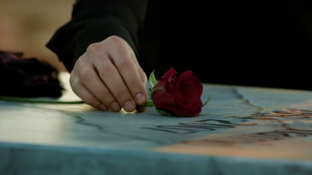 Shivam Pandit places a rose on Aaliyah's grave in Awarapan 2 teaser