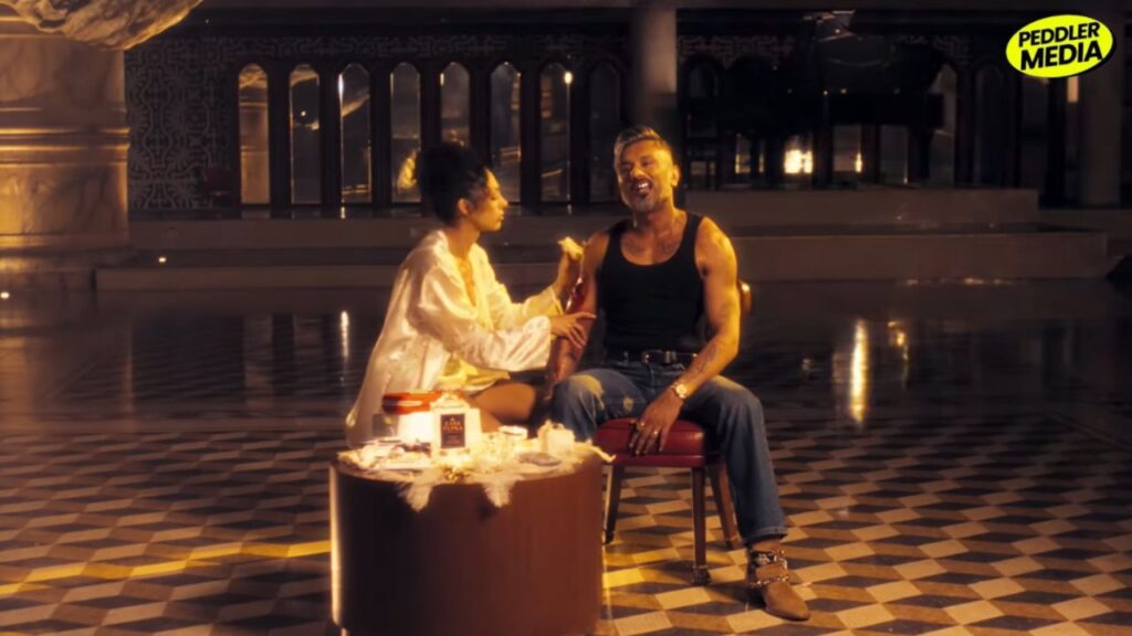 Yo Yo Honey Singh in Jawani Iraqi music video scene